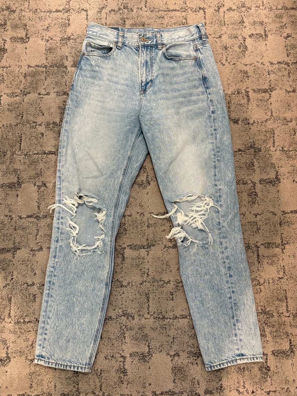 American Eagle Outfitters Light Blue Distressed Skinny Jeans
